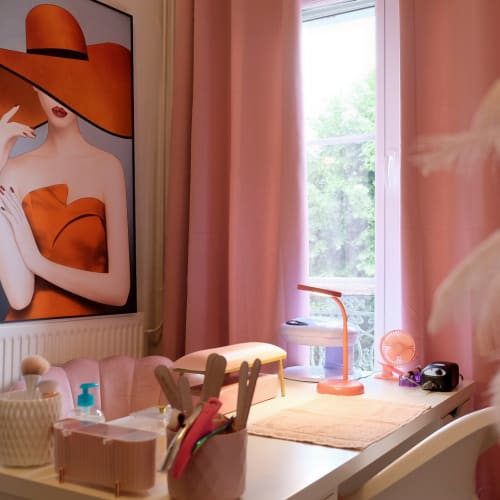 Mlle Porcelaine - Onglerie Villefranche-sur-Saône - Mlle Porcelaine - Photo Galerie - OneBooking