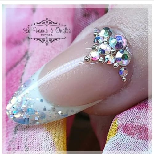 Le Vernis à Ongles - Institut de beauté Toulon - Le Vernis à Ongles - Photo Galerie - OneBooking