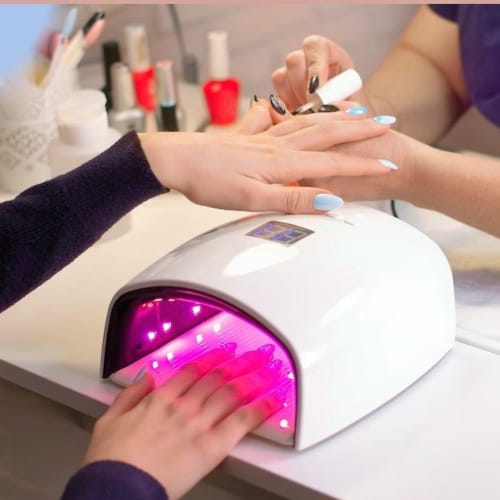 Pretty Nails 973 - Sourcils & cils Cayenne - Pretty Nails 973 - Photo Galerie - OneBooking
