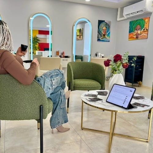 BoucleCrépus - Coiffure Villefranche-sur-Saône - BoucleCrépus - Photo Galerie - OneBooking