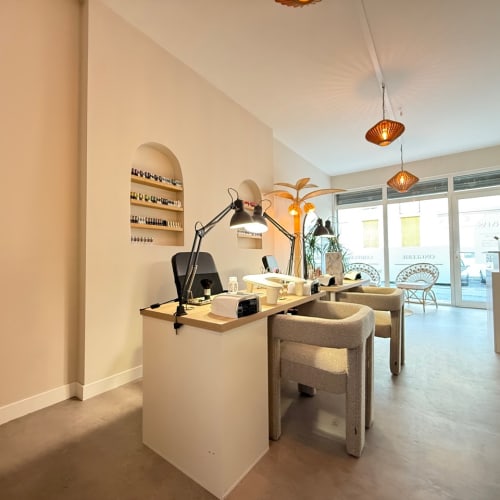 IRMAS Bar à ongles & Beauté - Coiffure Marignane - IRMAS Bar à ongles & Beauté - Photo Galerie - OneBooking