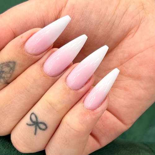 Bang Nails - Aiguillerie - Onglerie Montpellier - Bang Nails - Aiguillerie - Photo Galerie - OneBooking