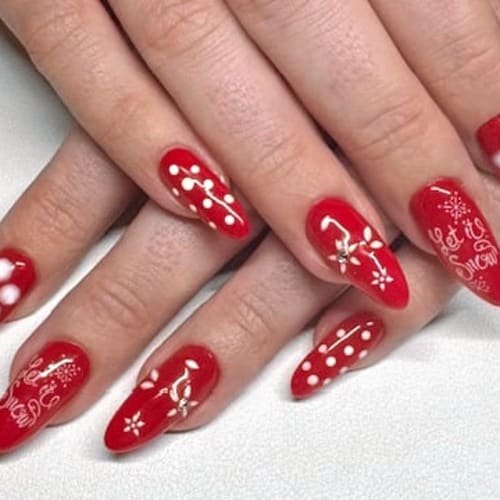 Mains & Ongles - Onglerie Saint-Leu-la-Forêt - Mains & Ongles - Photo Galerie - OneBooking