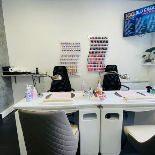 NN Nails - Sourcils & cils Clamart - NN Nails - Photo Galerie - OneBooking
