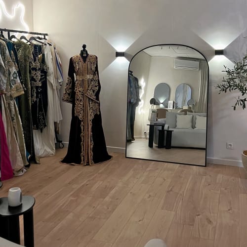 Maison Elmira - Épilation Nîmes - Maison Elmira - Photo Galerie - OneBooking