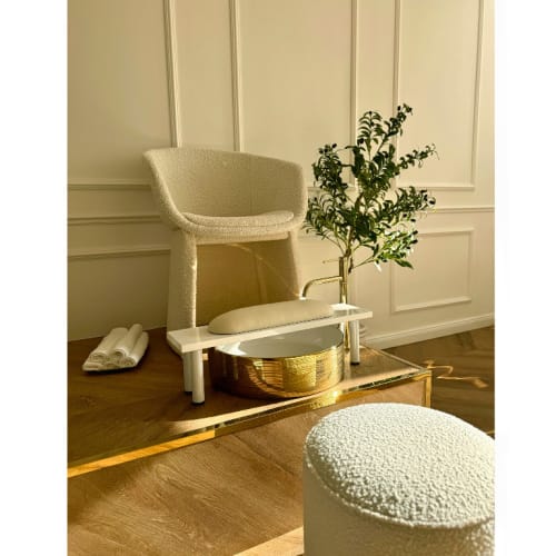 MAISON HENRI | MAISON DE BEAUTÉ FRANÇAISE - Sourcils & cils Nice - MAISON HENRI | MAISON DE BEAUTÉ FRANÇAISE - Photo Galerie - OneBooking