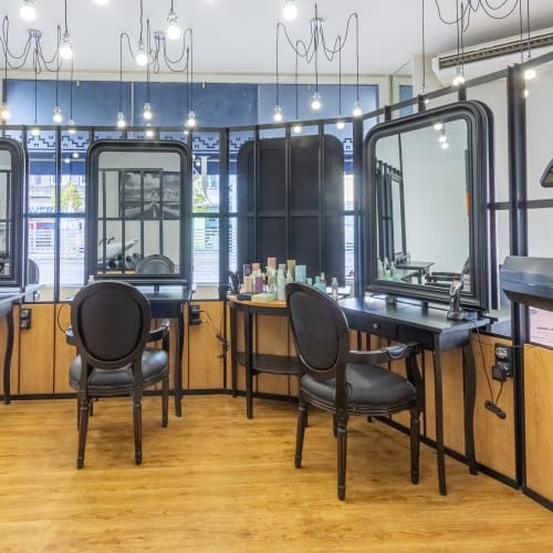 Chez Jules - Coiffure Clermont-Ferrand - Chez Jules - Photo Galerie - OneBooking