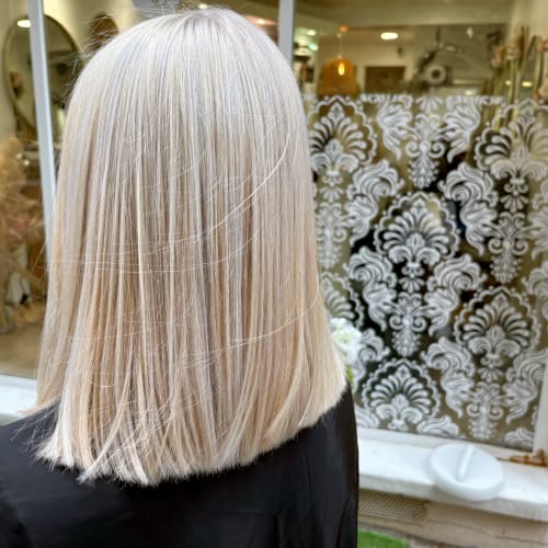 Sophie B - Spécialiste du Blond, Extensions - Coiffure Montpellier - Sophie B - Spécialiste du Blond, Extensions - Photo Galerie - OneBooking