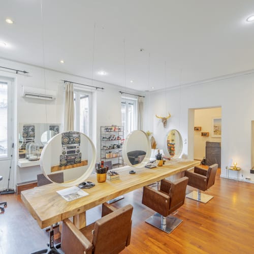 JULIE MERIAN COLORISTE - Coiffure Marseille - JULIE MERIAN COLORISTE - Photo Galerie - OneBooking