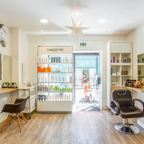 JACK'ATELIER COIFFURE - Massage Marseille - JACK'ATELIER COIFFURE - Photo Galerie - OneBooking
