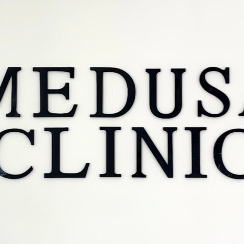 Medusa Clinic - Onglerie Mulhouse - Medusa Clinic - Photo Galerie - OneBooking