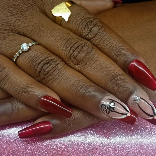Nails & Beauté - Onglerie Clermont-Ferrand - Nails & Beauté - Photo Galerie - OneBooking