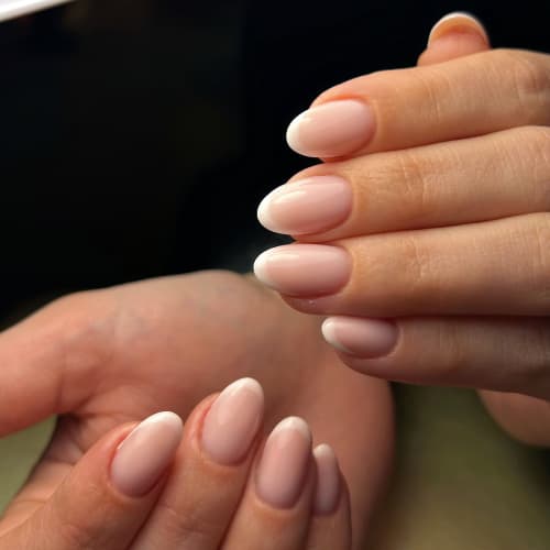 DINE NAILS - Onglerie Annecy - DINE NAILS - Photo Galerie - OneBooking