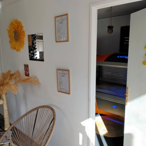 MegaSun - Onglerie Frontignan - MegaSun - Photo Galerie - OneBooking