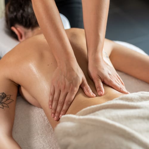 Inês Carapau - Massages bien-être et Renata França - Massage Lyon - Inês Carapau - Massages bien-être et Renata França - Photo Galerie - OneBooking