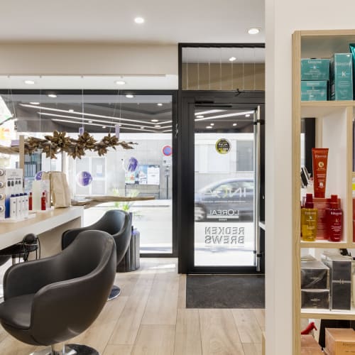 Salon Flo - Coiffure Nantes - Salon Flo - Photo Galerie - OneBooking
