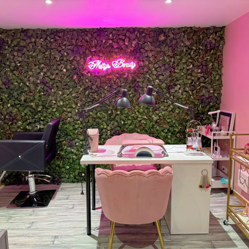 Meitys Beauty - Coiffure Saint-Étienne - Meitys Beauty - Photo Galerie - OneBooking