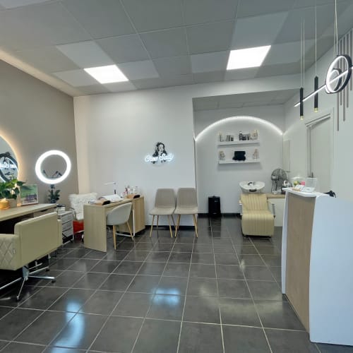 Chez Sally Coiffure - Coiffure Strasbourg - Chez Sally Coiffure - Photo Galerie - OneBooking