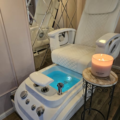 Le Vernis à Ongles - Institut de beauté Toulon - Le Vernis à Ongles - Photo Galerie - OneBooking