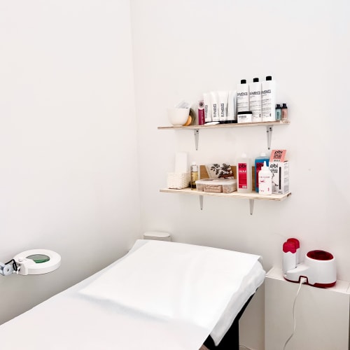 Les demoiselles by Aleria - Coiffure Marseille - Les demoiselles by Aleria - Photo Galerie - OneBooking