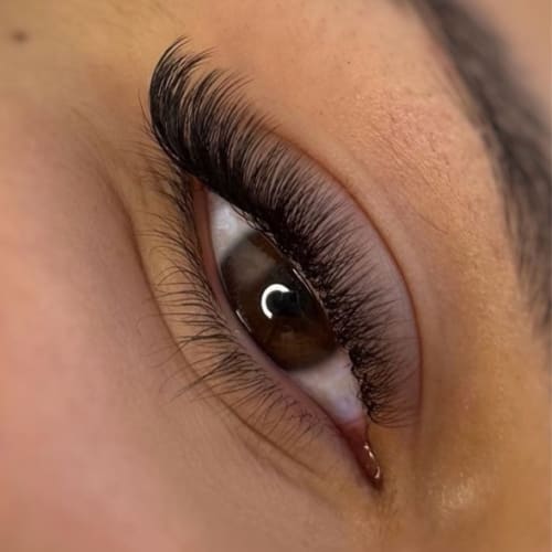CHEIM CILS - Coiffure Grenoble - CHEIM CILS - Photo Galerie - OneBooking
