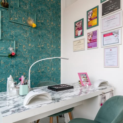Lilit Beauty 37 - Onglerie Joué-lès-Tours - Lilit Beauty 37 - Photo Galerie - OneBooking