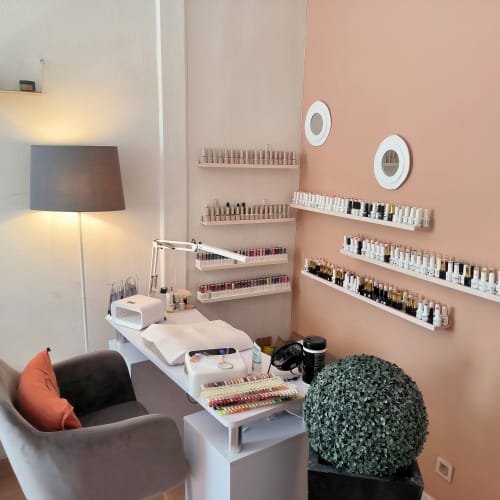 Un temps pour elle - Onglerie Clermont-Ferrand - Un temps pour elle - Photo Galerie - OneBooking