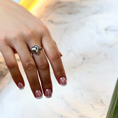 NAILS LAB BY AREV - Onglerie Villefranche-sur-Saône - NAILS LAB BY AREV - Photo Galerie - OneBooking