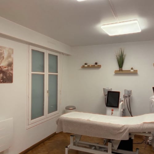 Dermazia - Sourcils & cils Cergy - Dermazia - Photo Galerie - OneBooking