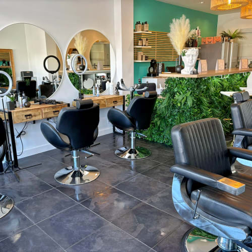 STUDIO DAVID Coiffeur femme créateur et coloriste - Coiffeur homme et barbier - Coiffure Le Grau-du-Roi - STUDIO DAVID Coiffeur femme créateur et coloriste - Coiffeur homme et barbier - Photo Galerie - OneBooking