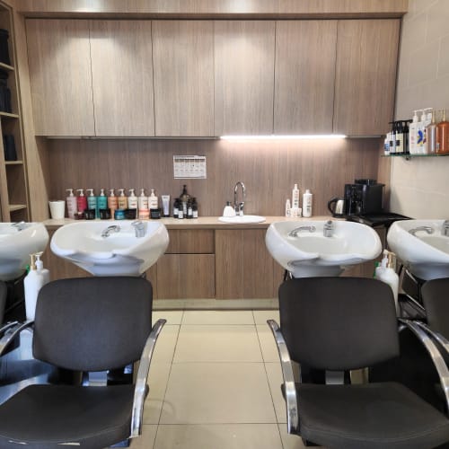 Nara Kehinian - Coiffure Villeurbanne - Nara Kehinian - Photo Galerie - OneBooking