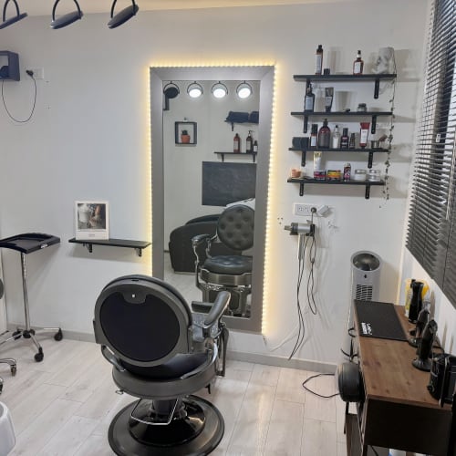 ALEXIS - Le salon au masculin - Coiffure Le Mans - ALEXIS - Le salon au masculin - Photo Galerie - OneBooking