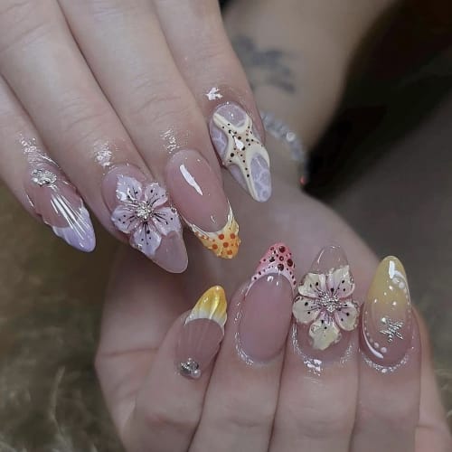 Q & Q Nail - Onglerie Marseille - Q & Q Nail - Photo Galerie - OneBooking