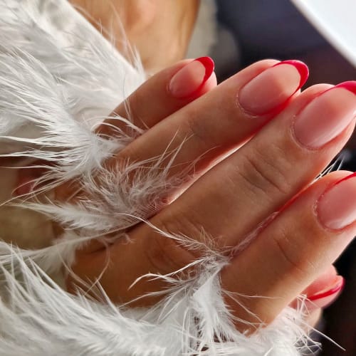 Laure Nail's 83 - Coiffure Toulon - Laure Nail's 83 - Photo Galerie - OneBooking