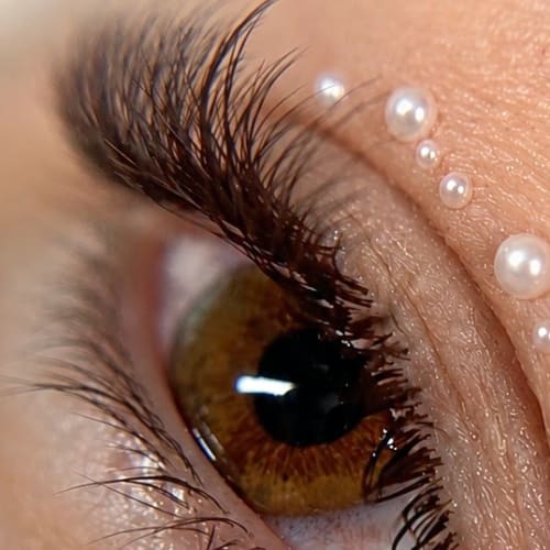 Naerya (ex Lashes Studio) - Institut de beauté Toulon - Naerya (ex Lashes Studio) - Photo Galerie - OneBooking