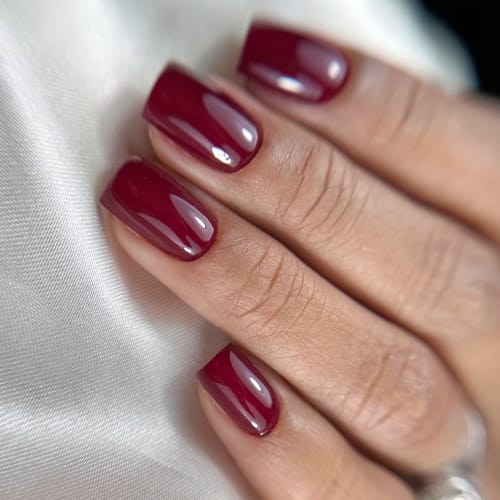 Institut Laura Nails - Coiffure Clermont-Ferrand - Institut Laura Nails - Photo Galerie - OneBooking