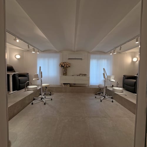 Esthezone - Coiffure Nice - Yaffa Maison de beauté - Exclusivement Féminin - Photo Galerie - OneBooking