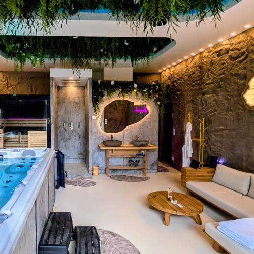 Tropic Bloom Spa - Sourcils & cils Vitry-sur-Seine - Tropic Bloom Spa - Photo Galerie - OneBooking