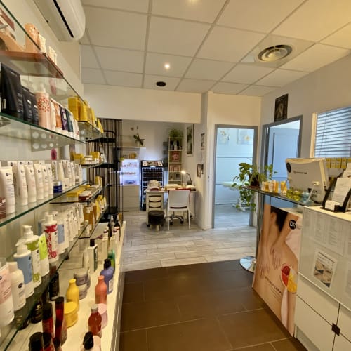 Azur Esthetic - Coiffure Villeneuve-Loubet - Azur Esthetic - Photo Galerie - OneBooking