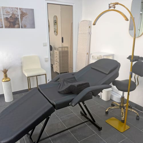Zeyna Beauté｜Lifting - Lashlift - browlift - hydra - cils - Maquillage Permanent - Ongles - Institut de beauté Cannes - Zeyna Beauté｜Lifting - Lashlift - browlift - hydra - cils - Maquillage Permanent - Ongles - Photo Galerie - OneBooking