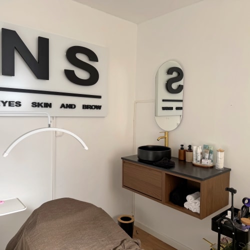 Studio 46 - Coiffure Hyères - Studio 46 - Photo Galerie - OneBooking