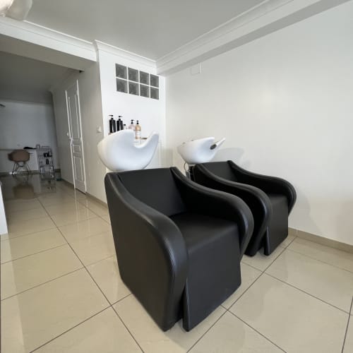 Casteline salon - Coiffure Nîmes - Casteline salon - Photo Galerie - OneBooking