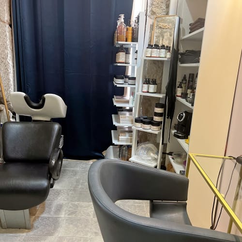 Christo B. (chez OPI) - Coiffure Lyon - Christo B. (chez OPI) - Photo Galerie - OneBooking