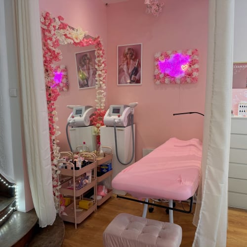 Twiggy Esthétique - Sourcils & cils Angers - Twiggy Esthétique - Photo Galerie - OneBooking