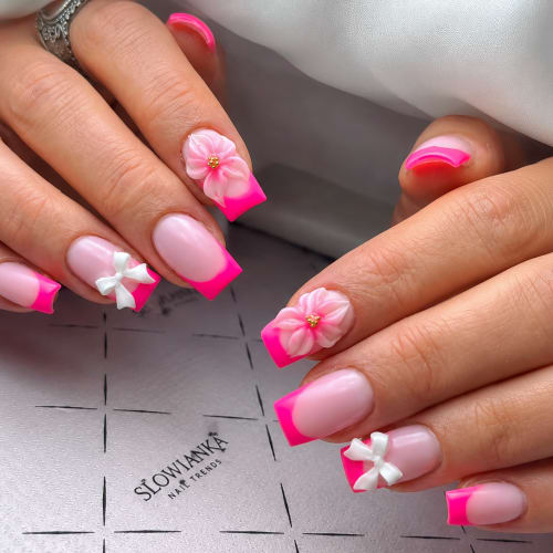 Bella Beauty Ongles & cils - Coiffure Nice - Bella Beauty Ongles & cils - Photo Galerie - OneBooking