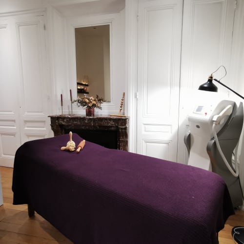 Caroline - Chez Louis Lorenzo - Institut de beauté Tassin-la-Demi-Lune - Caroline - Chez Louis Lorenzo - Photo Galerie - OneBooking