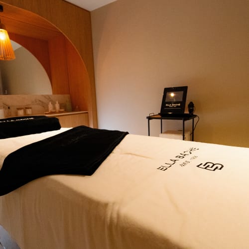 Le spa des beaux arts - Sourcils & cils Bourges - Le spa des beaux arts - Photo Galerie - OneBooking