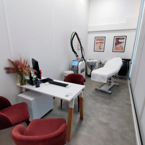 Lazeo - Tours - Sourcils & cils Tours - Lazeo - Tours - Photo Galerie - OneBooking