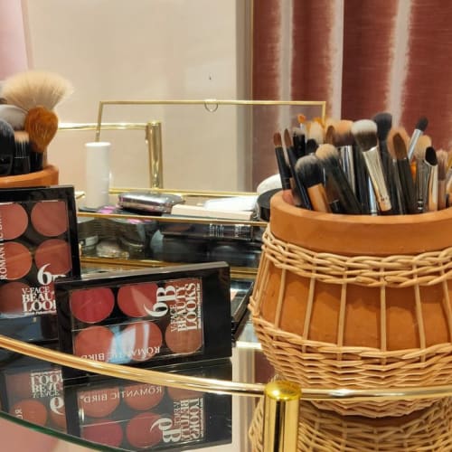 Neox beauty (anciennement Julabb) - Sourcils & cils Levallois-Perret - Neox beauty (anciennement Julabb) - Photo Galerie - OneBooking