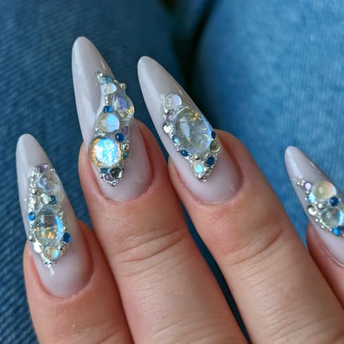 Du pinceau à l'ongle - Onglerie Le Havre - Du pinceau à l'ongle - Photo Galerie - OneBooking